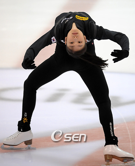   김연아 이 사진 보고 깜짝 놀랐어
357